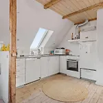 2 Bedroom In *