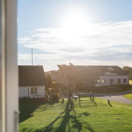 2 Bedroom In Apartment